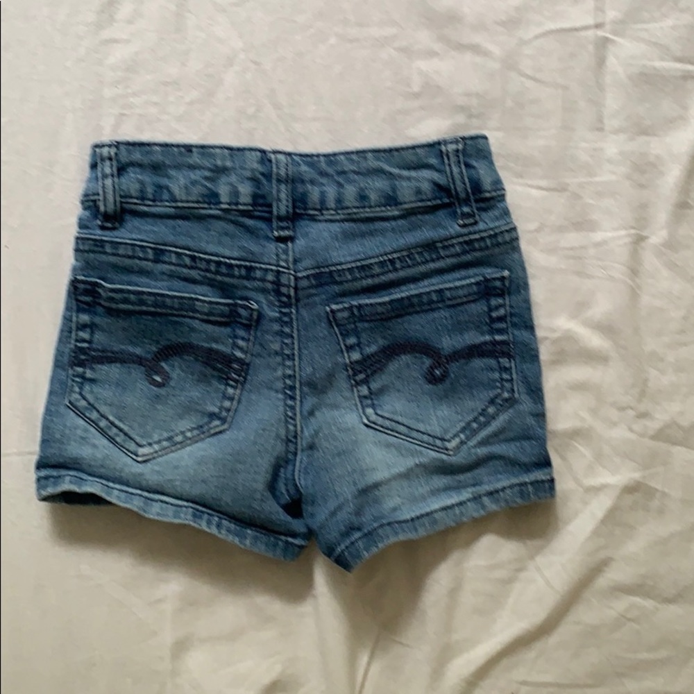 Jean Shorts - Picture 6 of 8